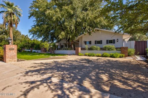 5713 20th St, Phoenix AZ  85016-2616 exterior