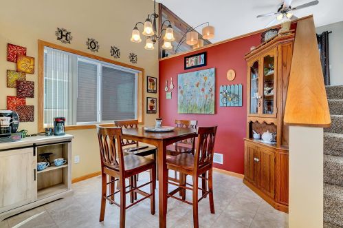 606 7th St, Sartell MN 56377-1517 exterior