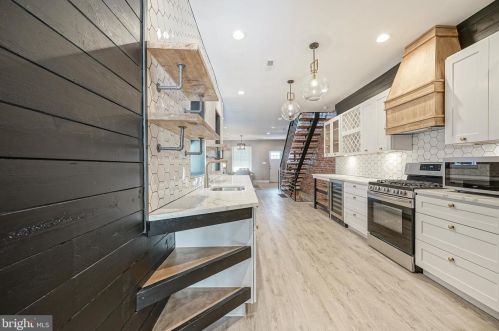 5431 Addison St, Philadelphia PA 19143-1424 exterior