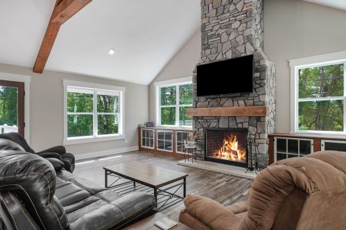 11133 Foreman St, Lowell MI 49331-9647 exterior