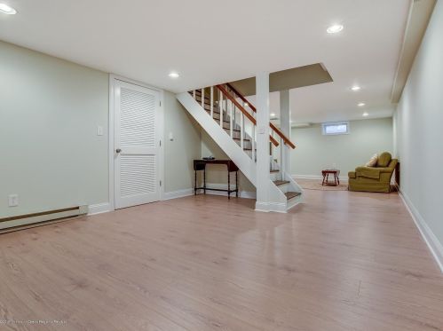 21 Center St, Locust NJ  07760-1749 exterior