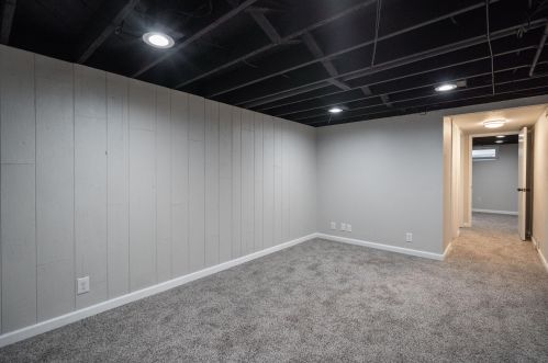 8300 Herbert Ave, Milwaukee WI 53218-3633 exterior