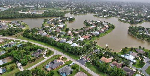 225 Fernleaf Trl, Fort Pierce FL 34953-8212 exterior