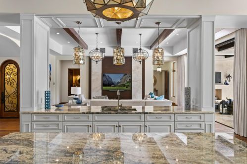 2621 Dundee St, Tampa FL  33629-7516 exterior