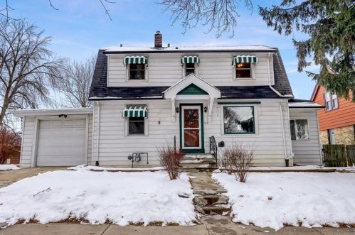 218 66, Milwaukee WI 53219-2062 exterior