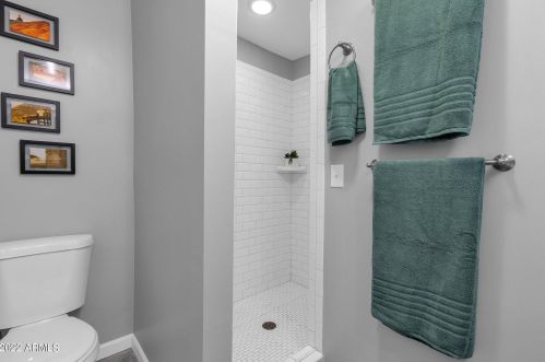 2545 15 St, Phoenix AZ 85040-1303 exterior