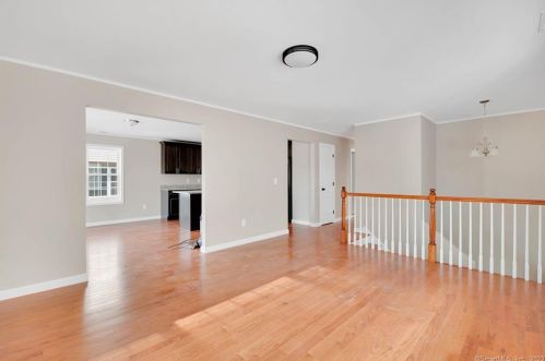 180 Wilcox St, New Britain CT 06051-1231 exterior