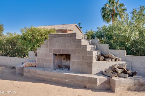 15014 27th St, Phoenix AZ 85008-8900 exterior