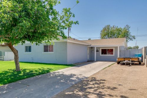 4419 Earll Dr, Phoenix AZ  85031-3821 exterior