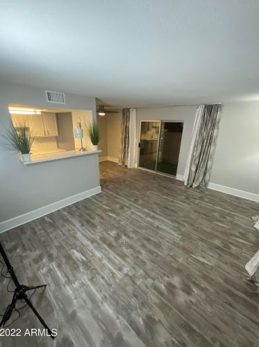 8859 12th Pl, Phoenix, AZ 85020-3017