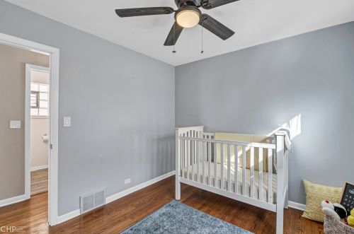 7337 Palatine Ave, Chicago IL 60631-1950 exterior