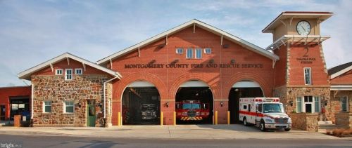 7426 Piney Branch Rd, Silver Spring MD 20901-4352 exterior