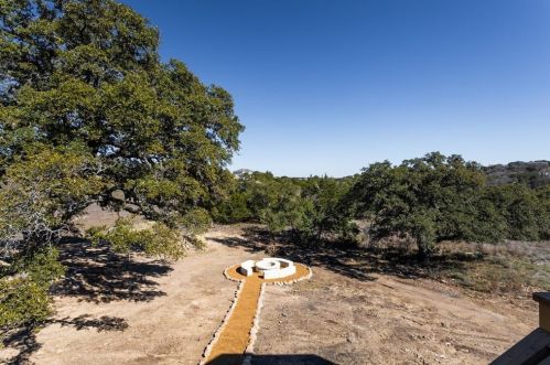 555 Mystic Pkwy, Spring Branch TX 78070-5267 exterior