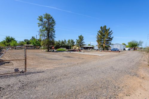 3600 69th Ave, Phoenix AZ 85043-2392 exterior