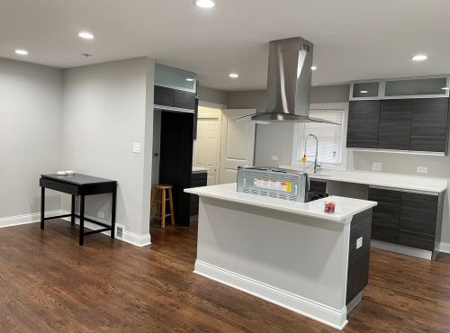 1932 20 Ave, Broadview IL 60155-2910 exterior