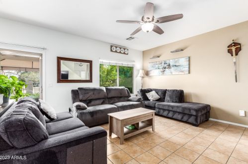 5009 6th St, Phoenix AZ  85012-1503 exterior