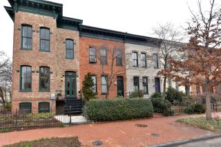 800 A St, Washington DC  20003-1341 exterior