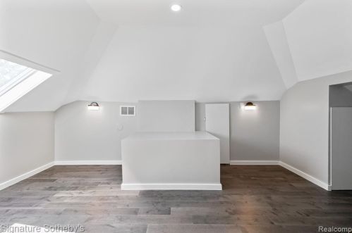 967 Southfield Rd, Bham MI  48009-1625 exterior