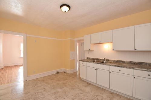 3203 Julia St, Milwaukee WI 53212-1930 exterior