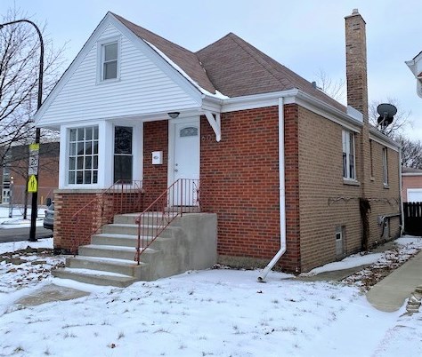 6101 35th St, Chicago, IL 60804-4108