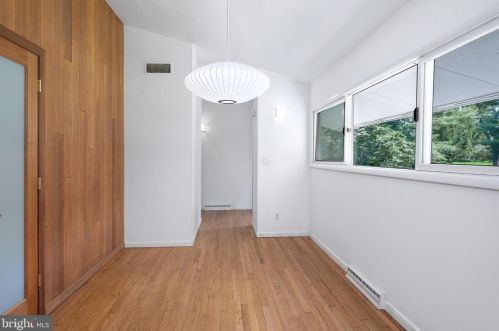 28 Pardoe Rd, Princeton NJ 08540-2617 exterior