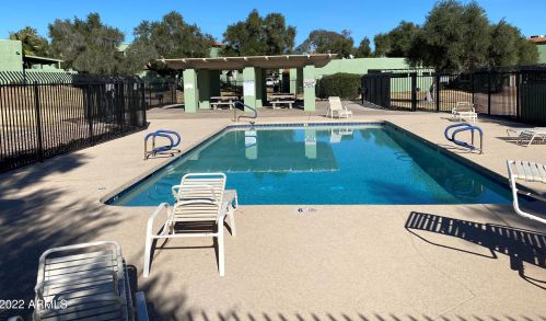 10235 7 Pl, Phoenix AZ 85020-1556 exterior