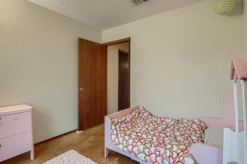 3111 Dominic Dr, Austin TX 78745-7462 exterior