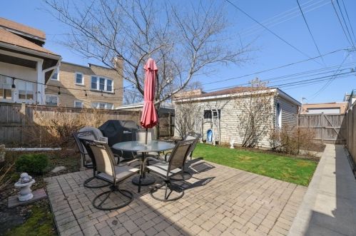 5250 Fletcher St, Chicago IL 60634-4006 exterior