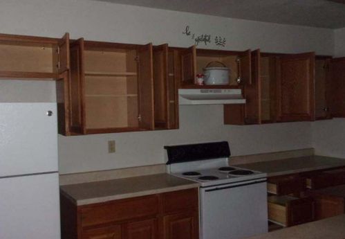 3240 Desert Cv Ave, Phoenix AZ 85028-3518 exterior