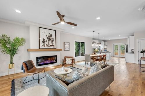 1655 Braeburn Dr, Atlanta GA 30316-2223 exterior