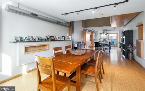 1313 11 St, Philadelphia PA 19147-5601 exterior