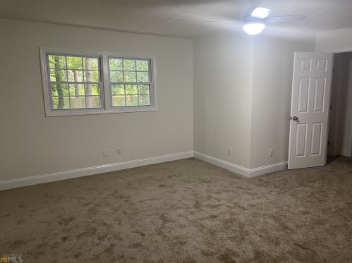 1810 Pne Crk Dr, Austell GA 30168-5143 exterior