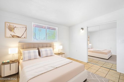 1318 Iowa Dr, Tucson AZ 85706-1415 exterior