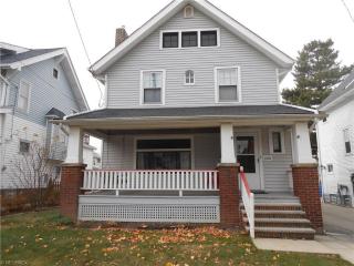 1520 Lauderdale Ave, Cleveland OH  44107-3607 exterior
