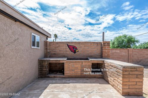 5710 Irving Ave, Tucson AZ 85711-6241 exterior