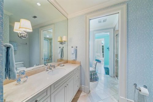 1437 Nighthawk Pt, Naples FL 34105-2789 exterior