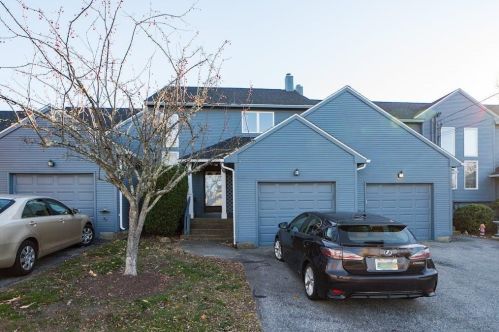 91 Nipmuc Trl, Providence RI  02904-7755 exterior