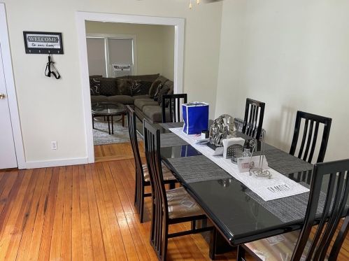 57 Maple Ave, North Andover MA 01845-3613 exterior