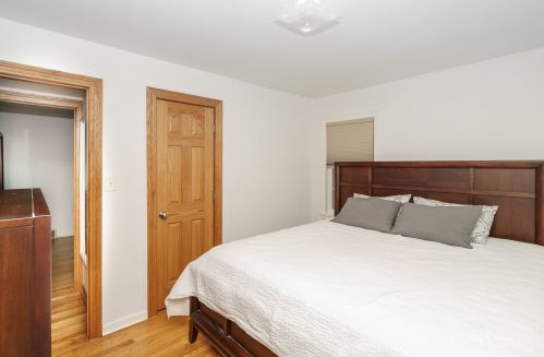 5319 Newland Ave, Chicago IL 60707-3334 exterior