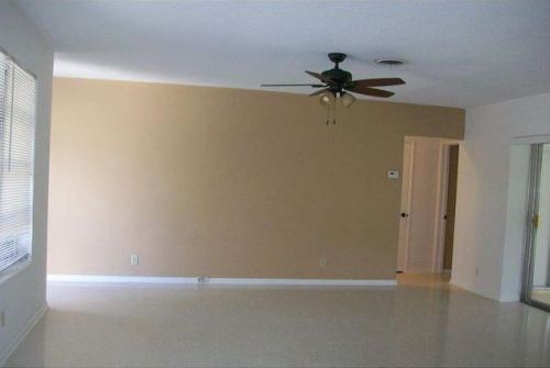 998 4th St, Boca Raton, FL 33432-4202