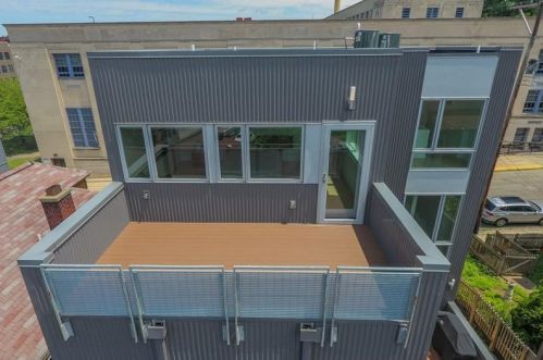 216 39 St, Pittsburgh PA 15201-1810 exterior