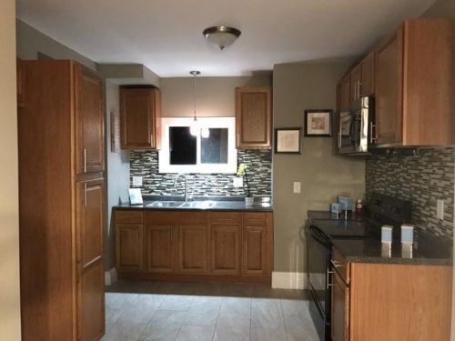 43 Burton St, Springfield, MA 01108-2252