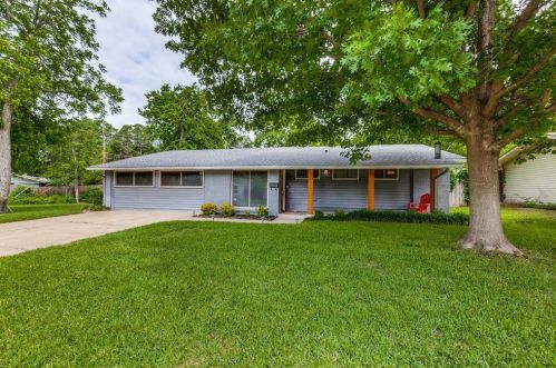 11221 Dalron Dr, Dallas TX  75218-1317 exterior