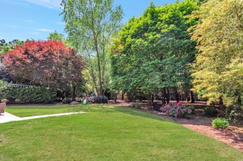 3769 Kinnard Dr, Atlanta GA 30360-1505 exterior