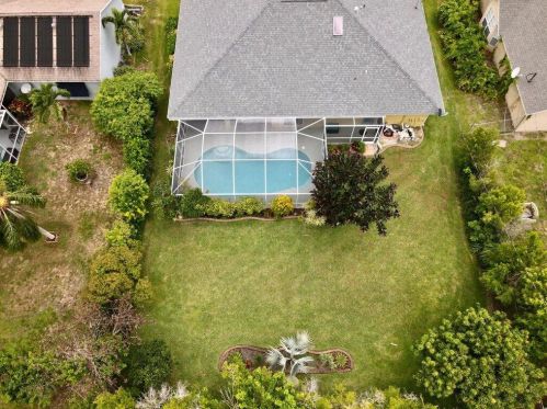 241 Dalton Cir, Fort Pierce FL 34953-5846 exterior