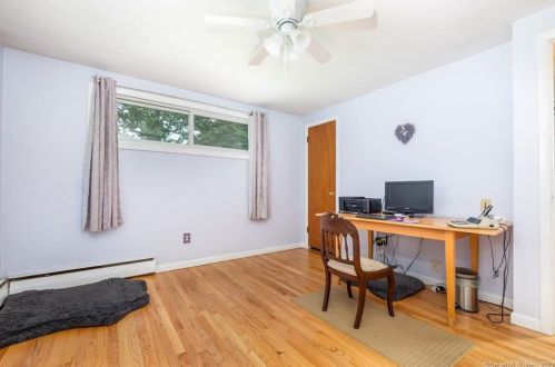 14 Loren Cir, Windsor CT 06095-1011 exterior