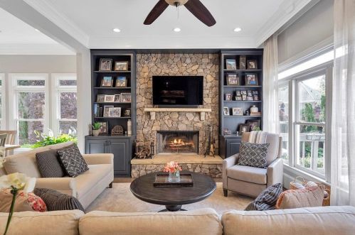 1233 Austin Gln Dr, Atlanta GA 30338-3233 exterior