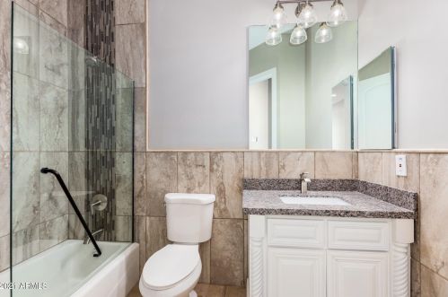 3605 69th Ave, Phoenix AZ 85043-3325 exterior