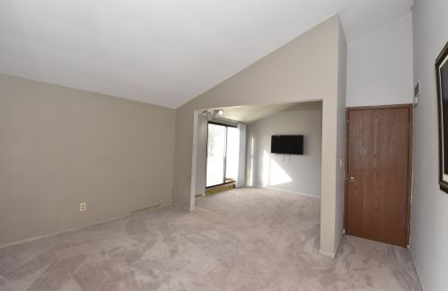 9012 70th St, Milwaukee WI  53223-2114 exterior