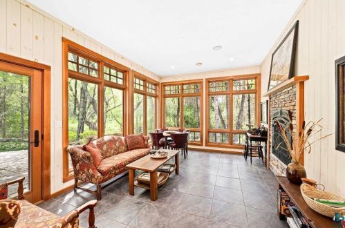 5165 Lester River Rd, Duluth MN 55804-2830 exterior